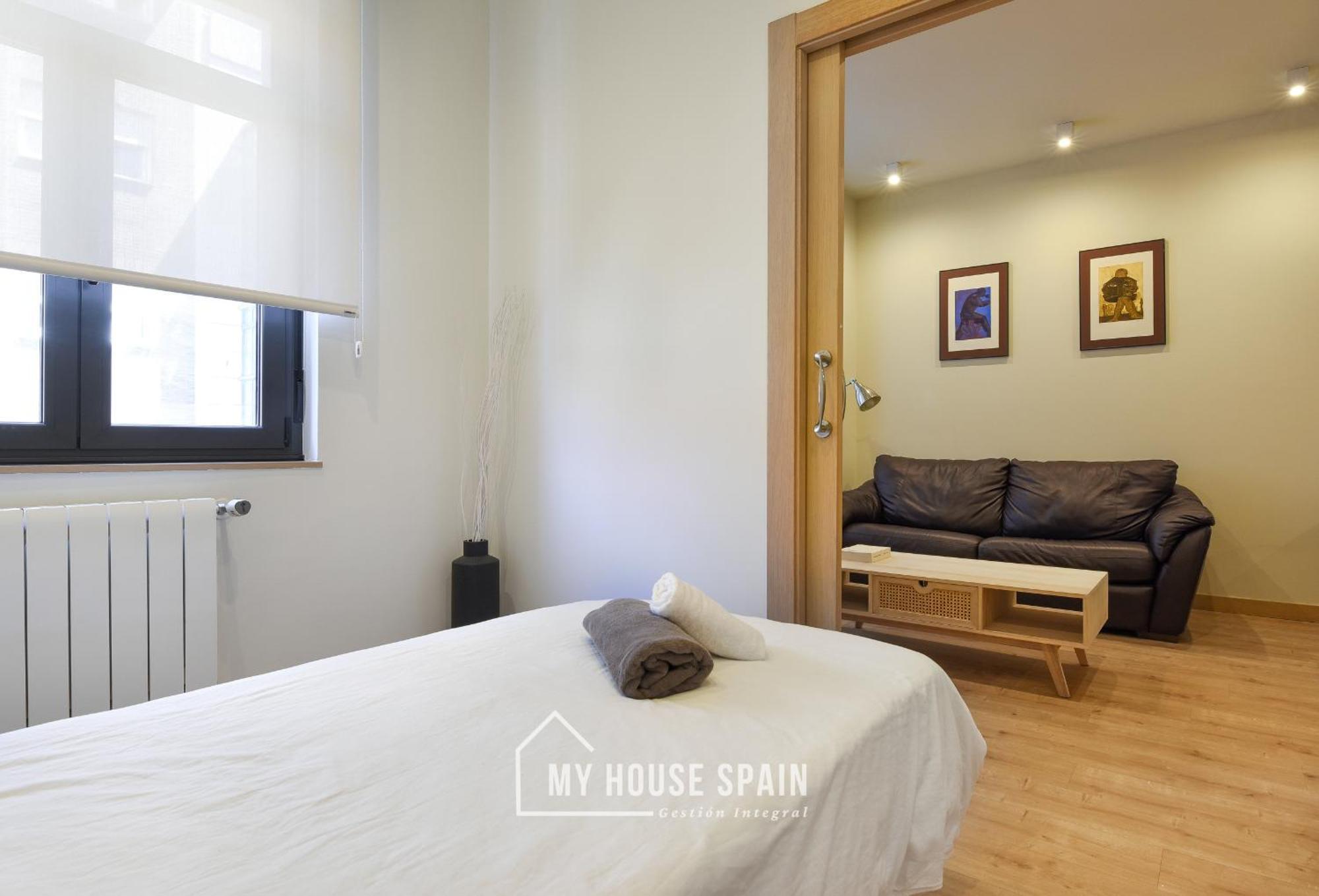 Myhousespain - La Merced Apartment 기욘 외부 사진
