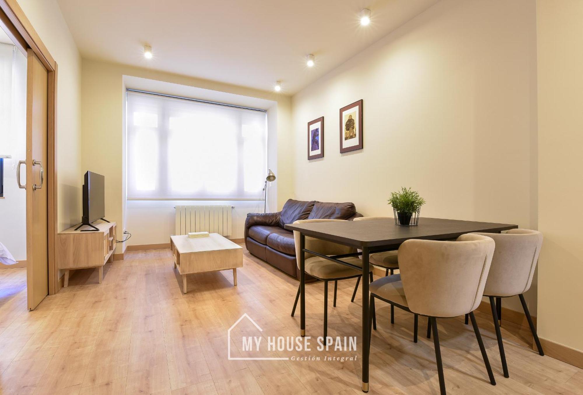 Myhousespain - La Merced Apartment 기욘 외부 사진